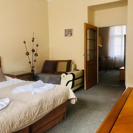 Hotel Geo Praha Bagian luar foto